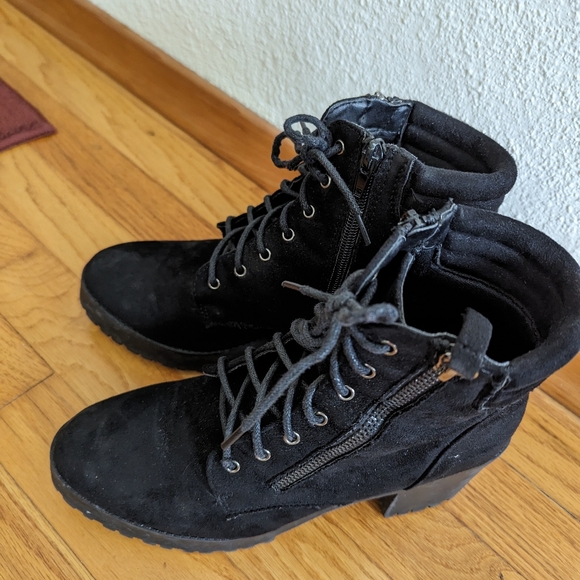 Platform Suede Boots - Truffle Collection EU39 - Picture 6 of 6